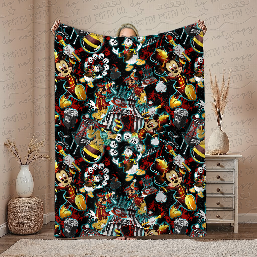 Haunted Mouse Blanket | Horror Aesthetic Cartoon Throw | Cozy Spooky Plush Blanket