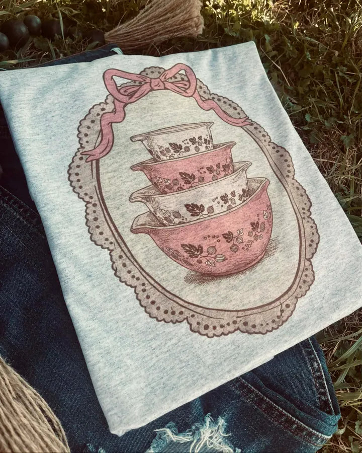 Pink Gooseberry Pyrex (Gildan Tee) - Pretty Petty Co