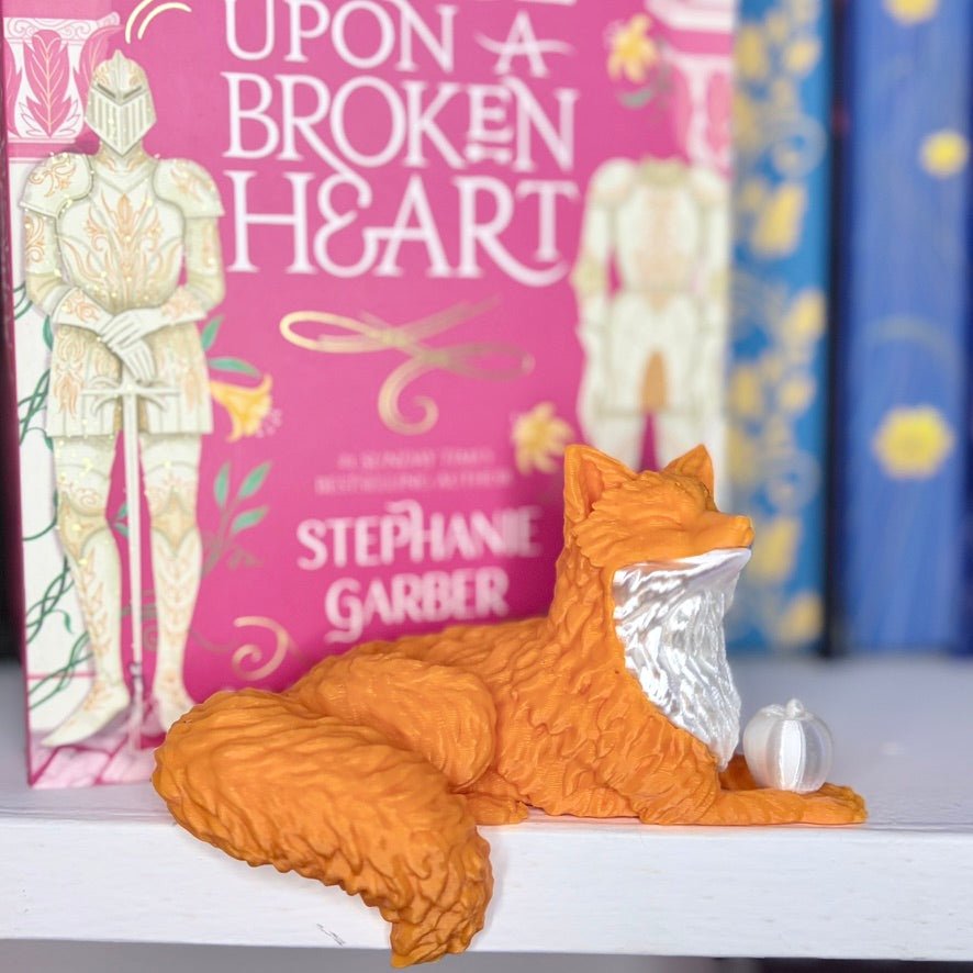 3d Printed Perchling OUABH Inspired Fox with Apple Bookshelf Decor - Pretty Petty Co