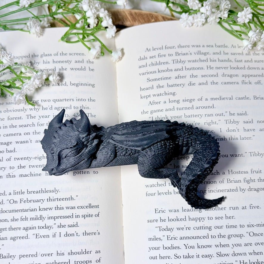 3d Printed Sleeping Dragon Bookshelf Decoration - Pretty Petty Co