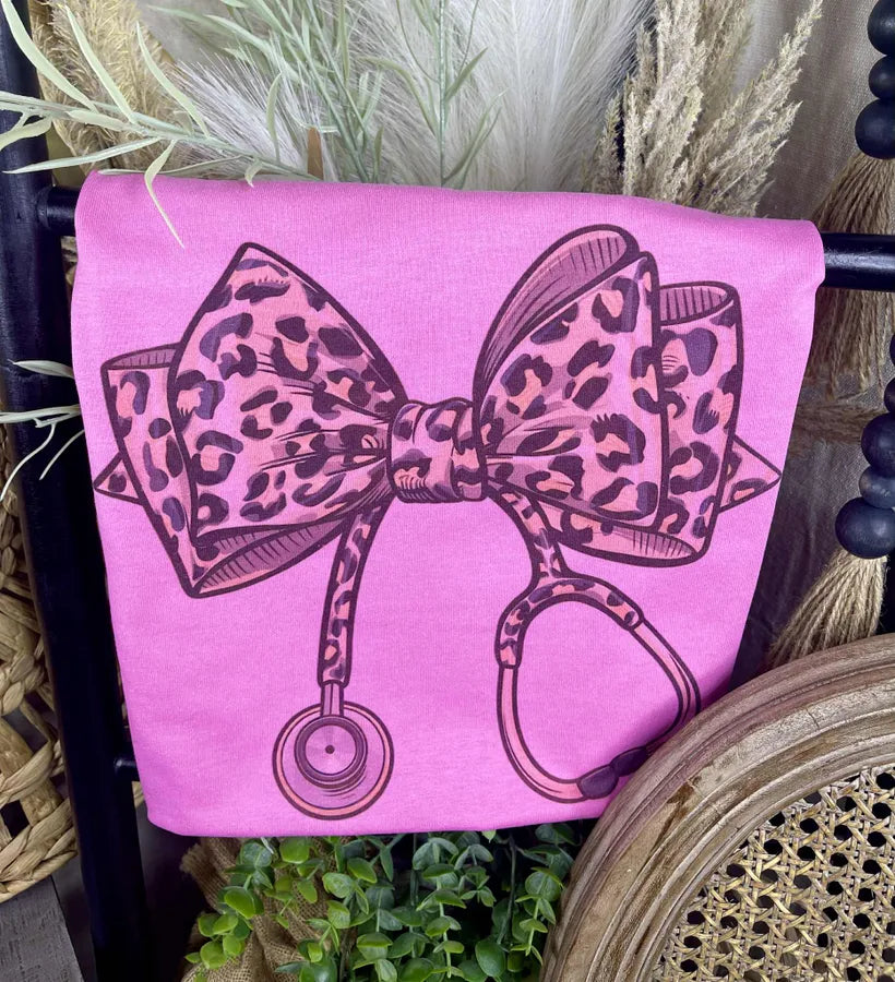 Leopard Bow Stethoscope (Gildan Tee) - Pretty Petty Co
