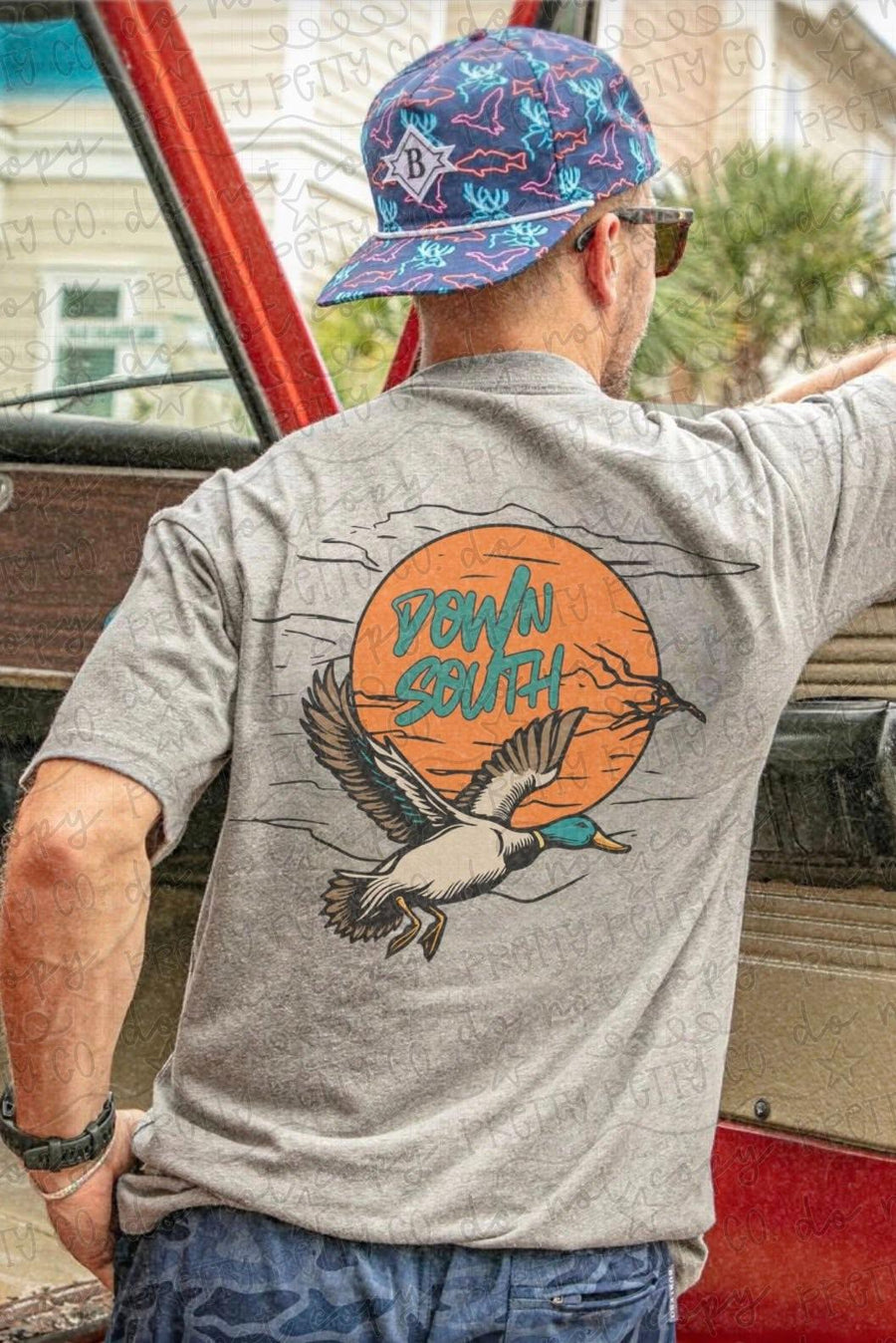 Down South Gildan Shirt, Southern Living Tee, Country Roots Graphic T Shirt - Pretty Petty Co