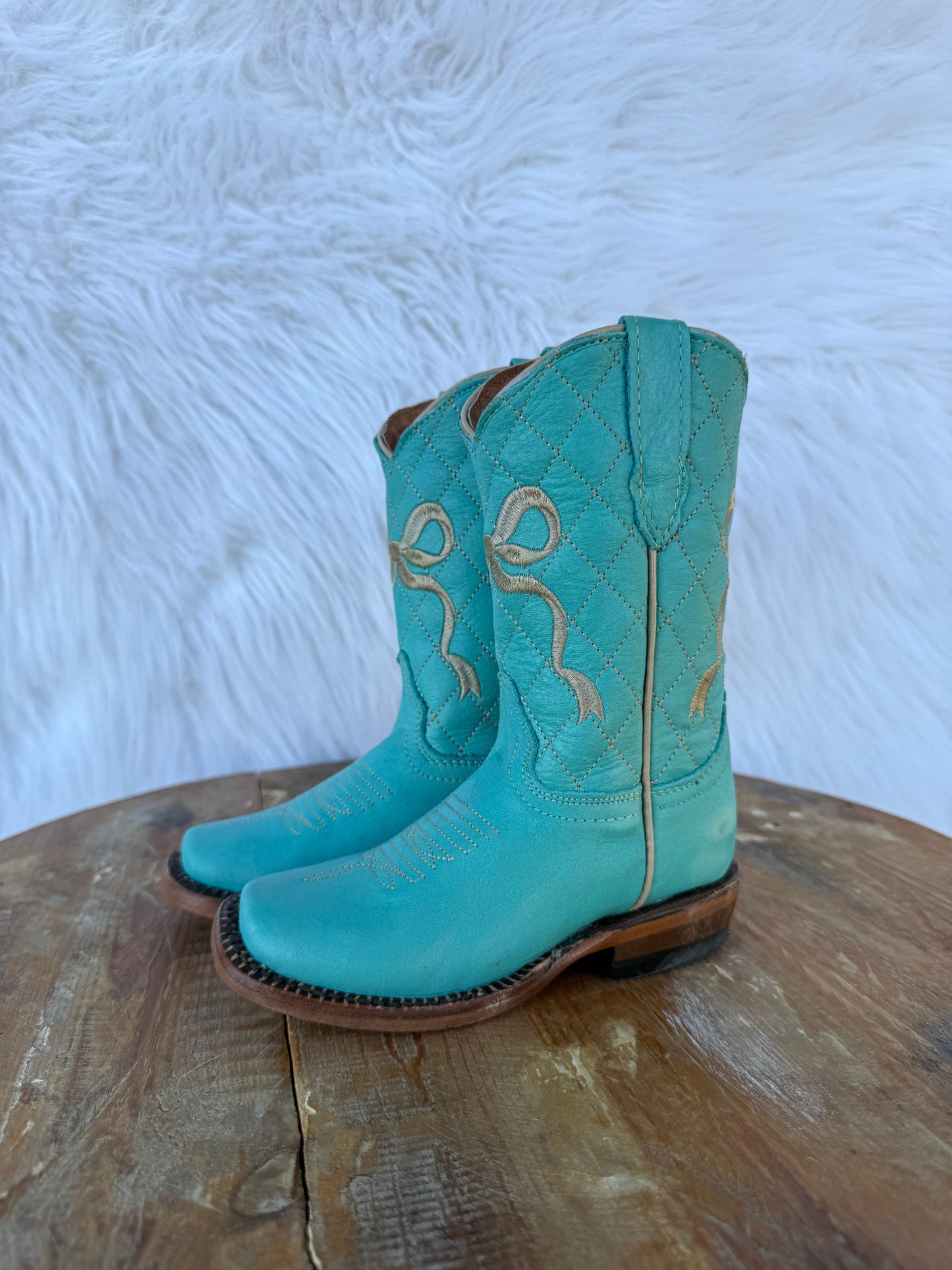 Turquoise Bow Tanner Mark Boots