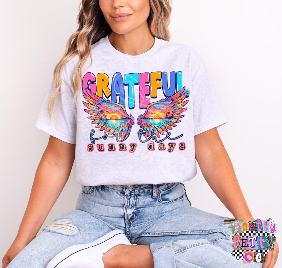 Grateful for the Sunny Days T-Shirt – Positive Vibes Graphic Tee, Inspirational Summer Shirt, Cute Boutique Style Top for Women & Teens - Pretty Petty Co