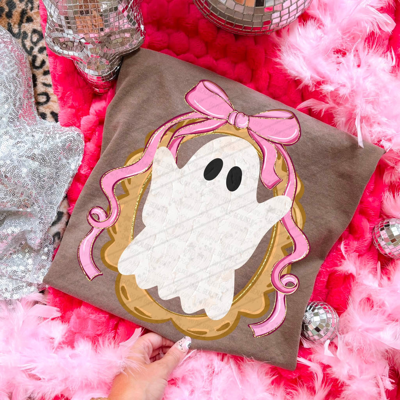 Pink Bow Ghost Halloween Graphic Tee – Cute Girly Spooky Shirt