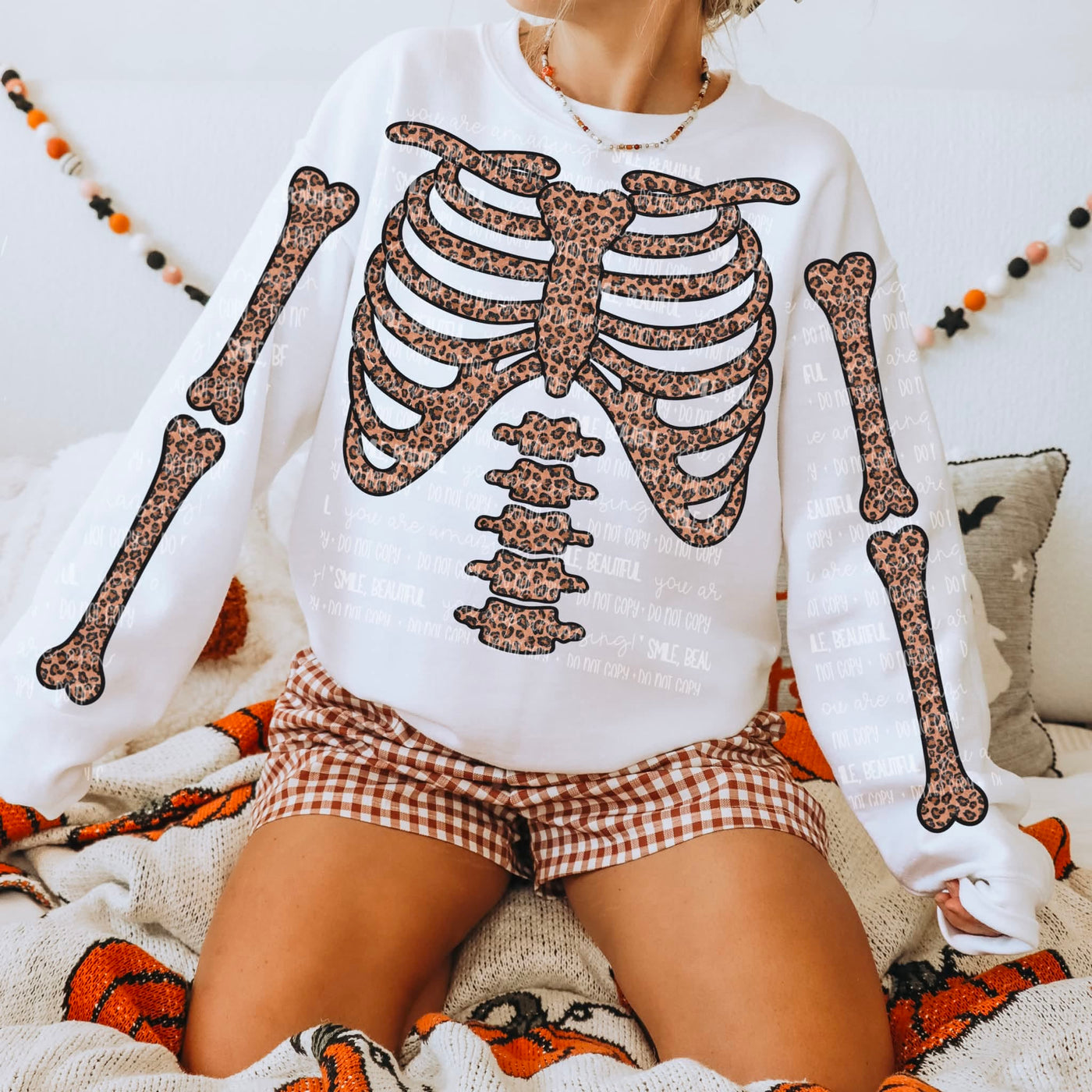 Leopard Skeleton Graphic Sweatshirt – Trendy Halloween Ribcage Crewneck