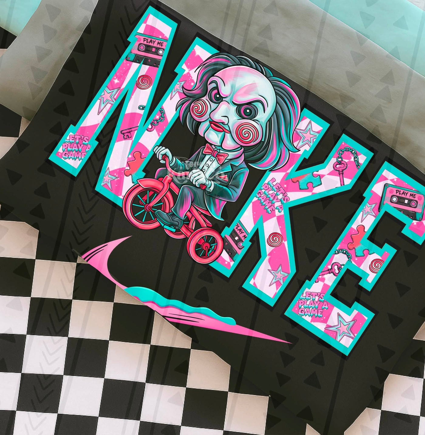 Pink Puppet Killer Horror Graphic Tee – Retro Creepy Halloween Shirt