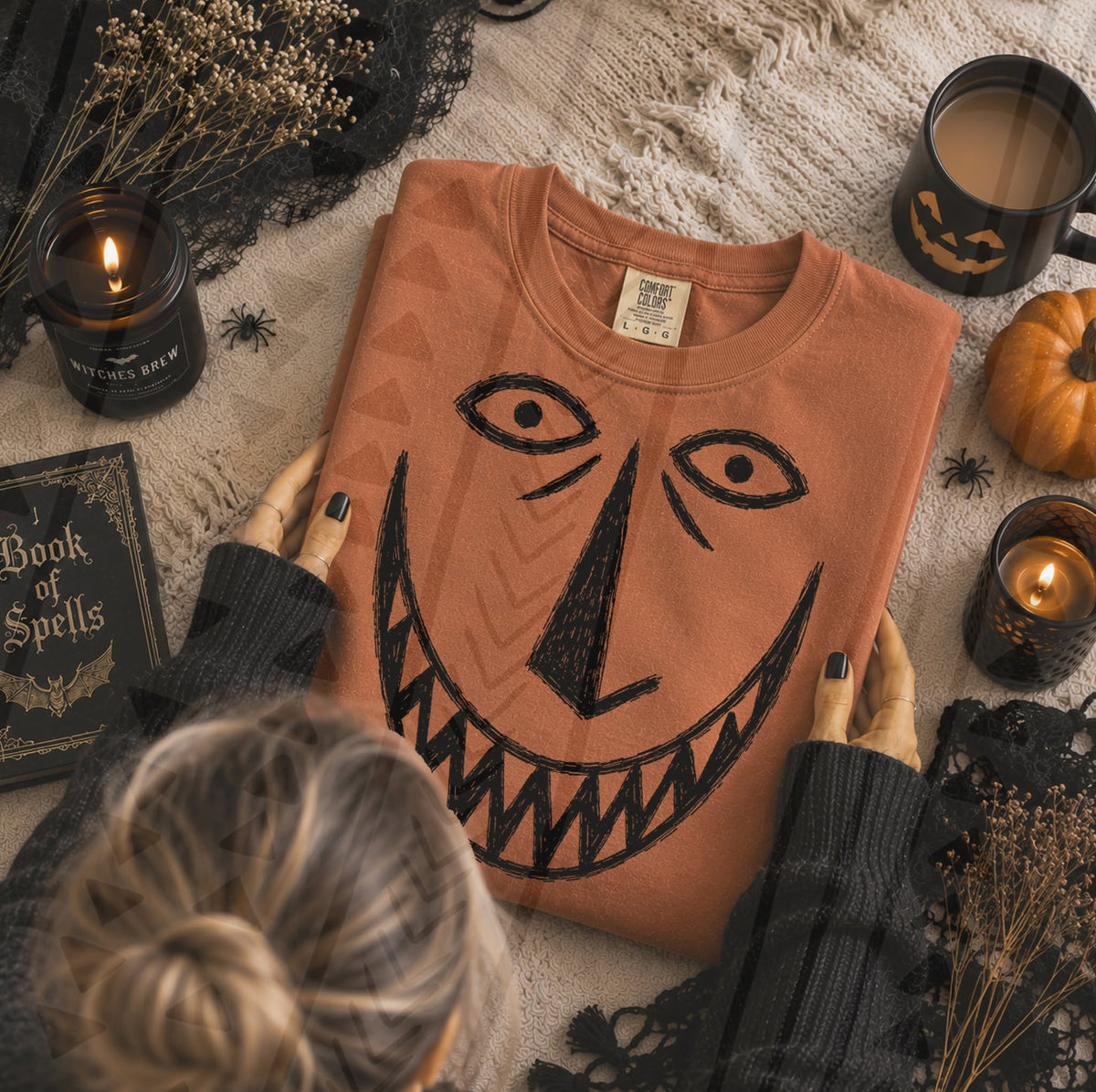 Creepy Pumpkin Face Halloween Graphic Tee – Spooky Fall Shirt