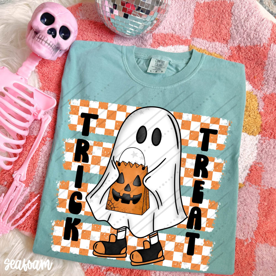 Trick or Treat Ghost Graphic Tee | Retro Checkered Halloween Shirt | Comfort Colors Seafoam