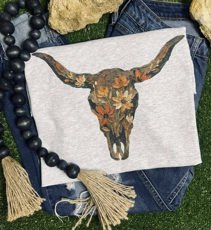 Wildflower Bull skull (Gildan Tee) - Pretty Petty Co