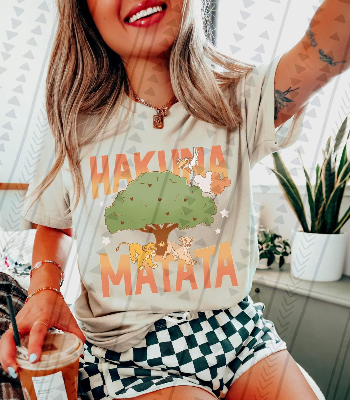 Hakuna Matata Graphic Tee | Safari Inspired Shirt | Cute Animal Kingdom Tee | Adventure Theme Park Shirt | Comfort Colors Graphic Tee - Pretty Petty Co