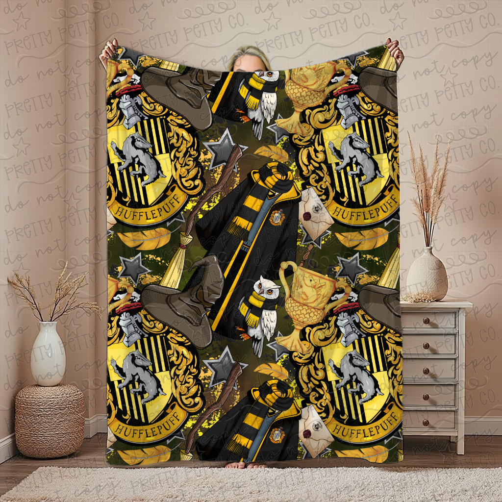 Cozy House Blanket | Golden Wizard Aesthetic Throw | Soft Plush Fantasy Blanket