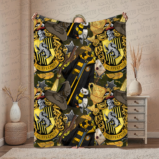 Cozy House Blanket | Golden Wizard Aesthetic Throw | Soft Plush Fantasy Blanket