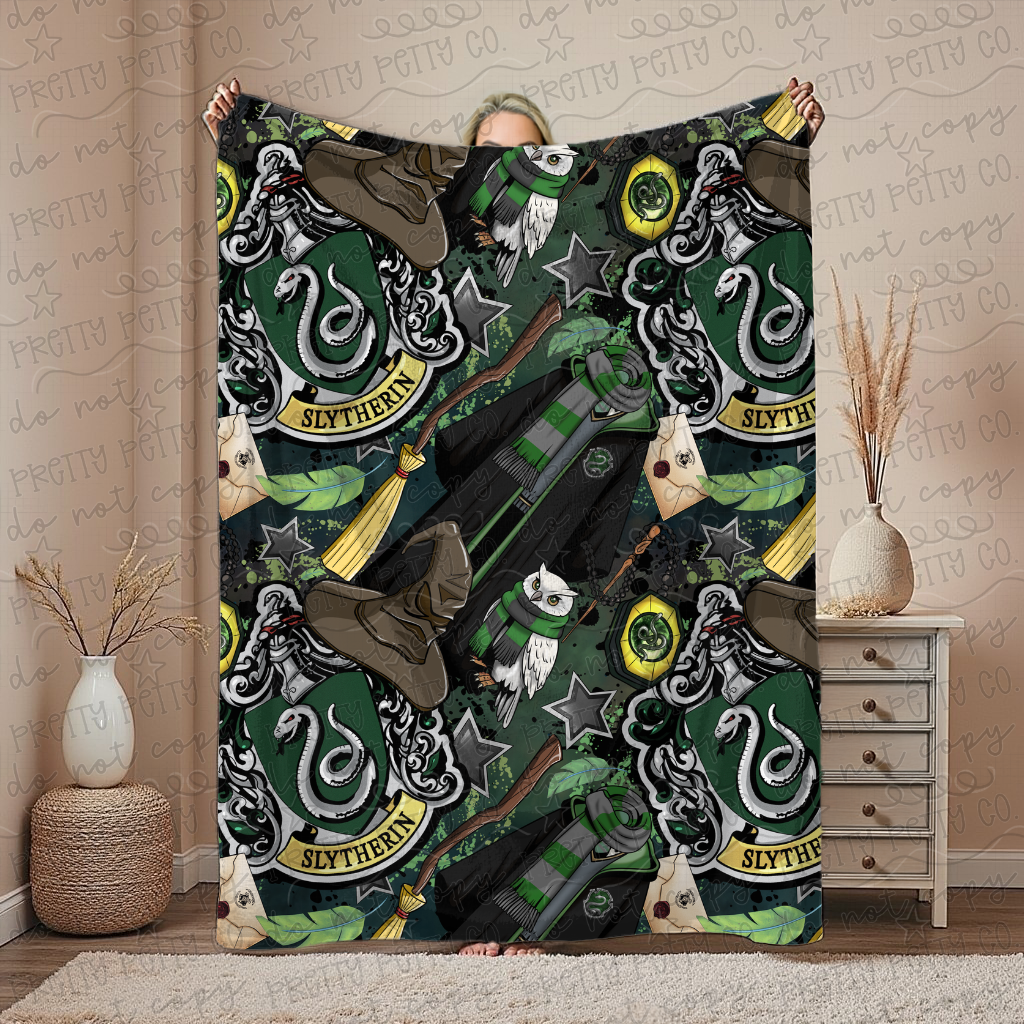 Cozy House Blanket | Green Wizard Aesthetic Throw | Soft Plush Fantasy Blanket