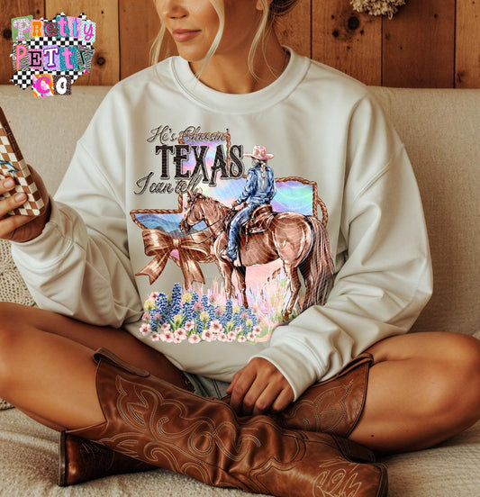 He’s Choosin’ Texas I Can Tell Shirt – Country Song Lyrics Graphic Tee for Women & Fans