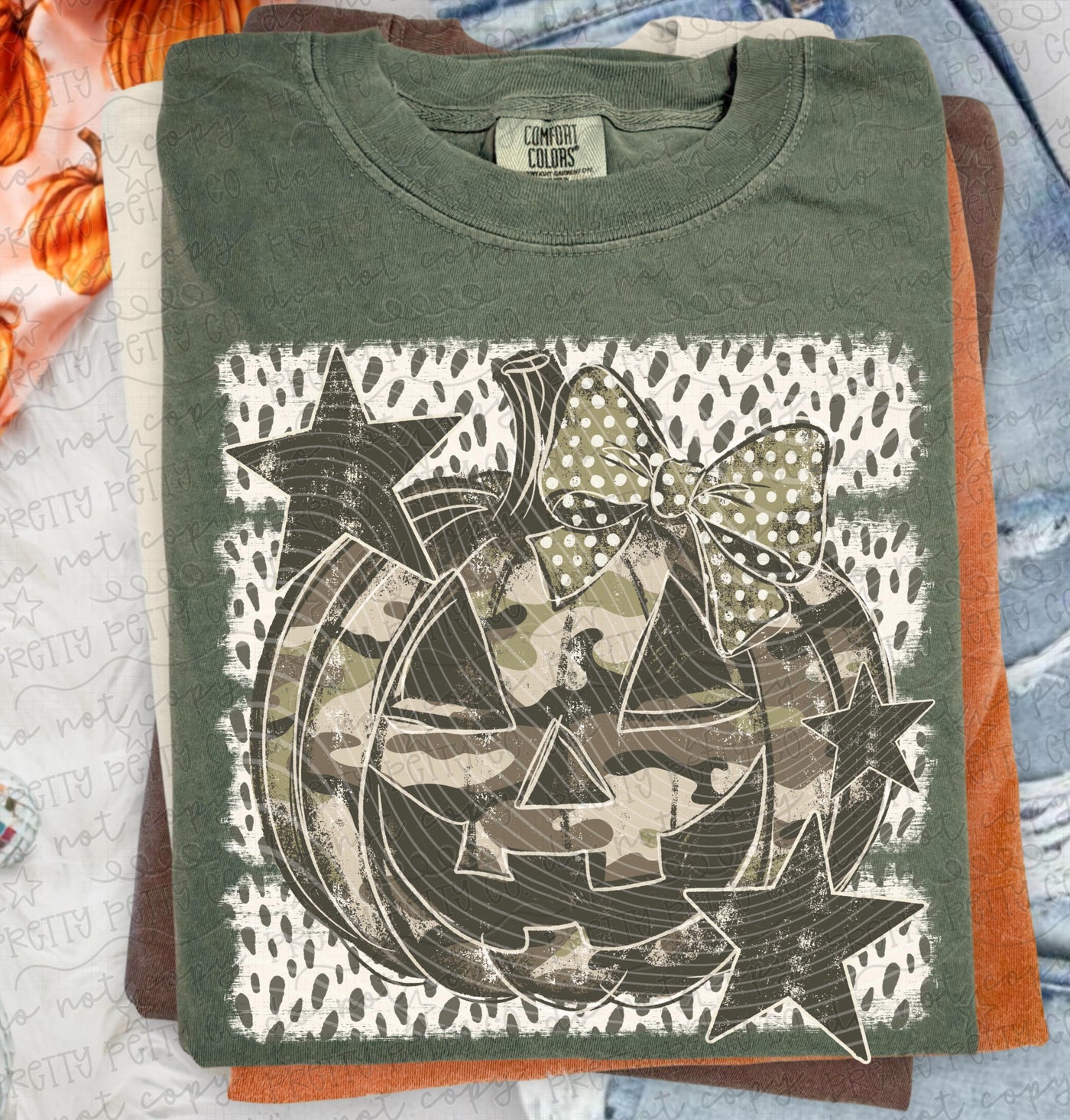 Camo Pumpkin Shirt | Camouflage Jack O Lantern Graphic Tee | Bow Pumpkin Halloween Shirt | Neutral Fall Spooky Season Tee