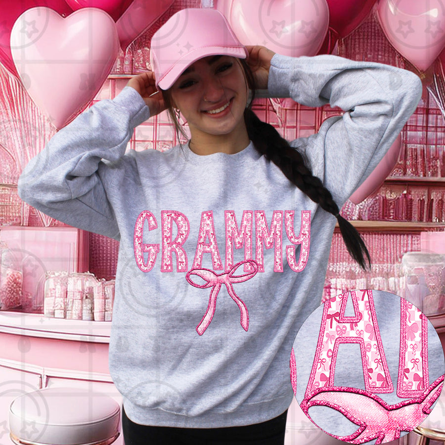 Grammy Graphic Tee | Cute Grandma Shirt | Floral Coquette Grandmother T-Shirt | Gift for Grammy