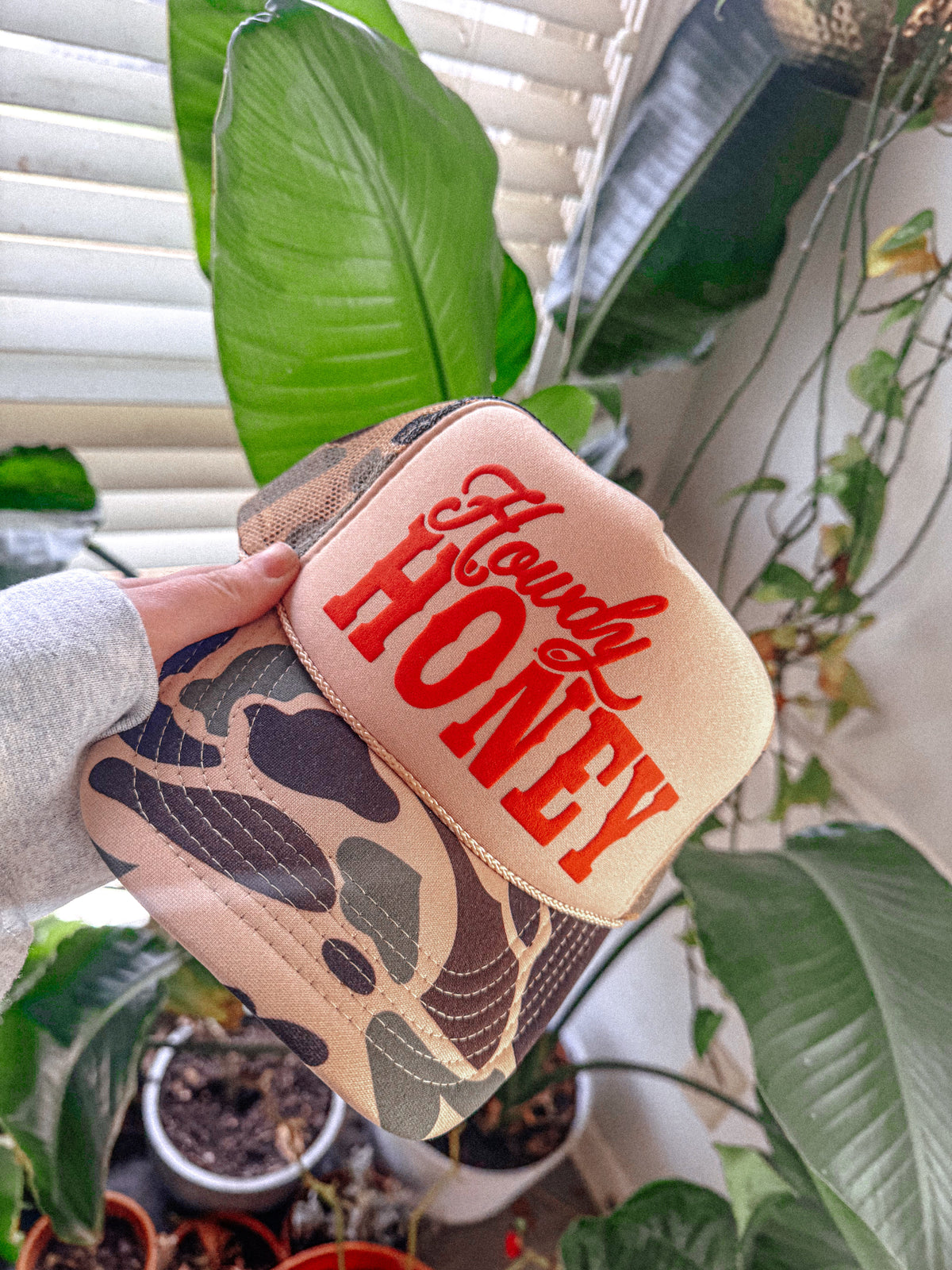 Underground Original Design: Howdy Honey, Western Trucker Hat - Pretty Petty Co