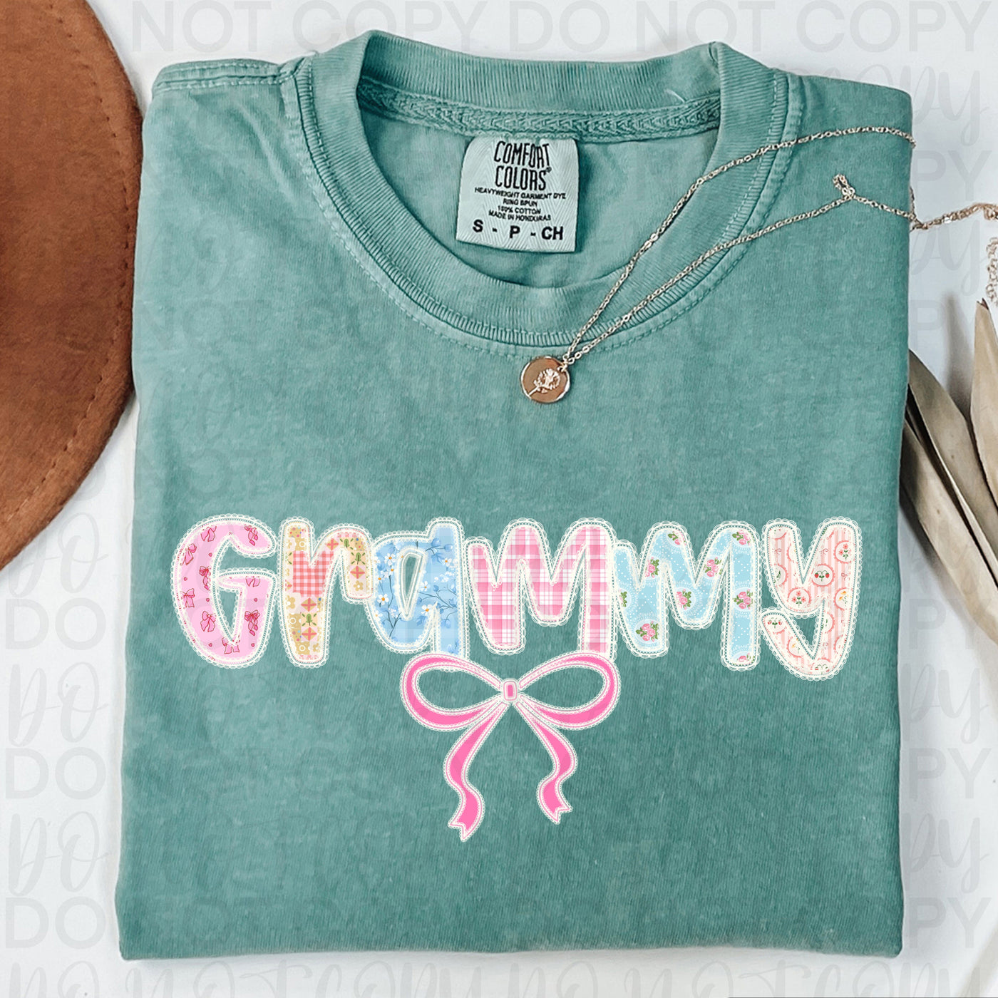 Grammy Graphic Tee | Cute Grandma Shirt | Floral Coquette Grandmother T-Shirt | Gift for Grammy