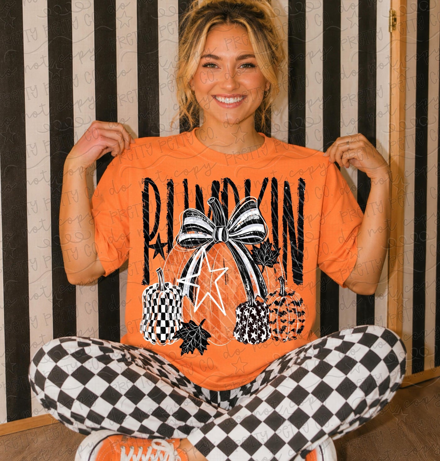 Preppy Pumpkin Bow Graphic Tee | Checkered Halloween Pumpkin Shirt | Trendy Fall Tee
