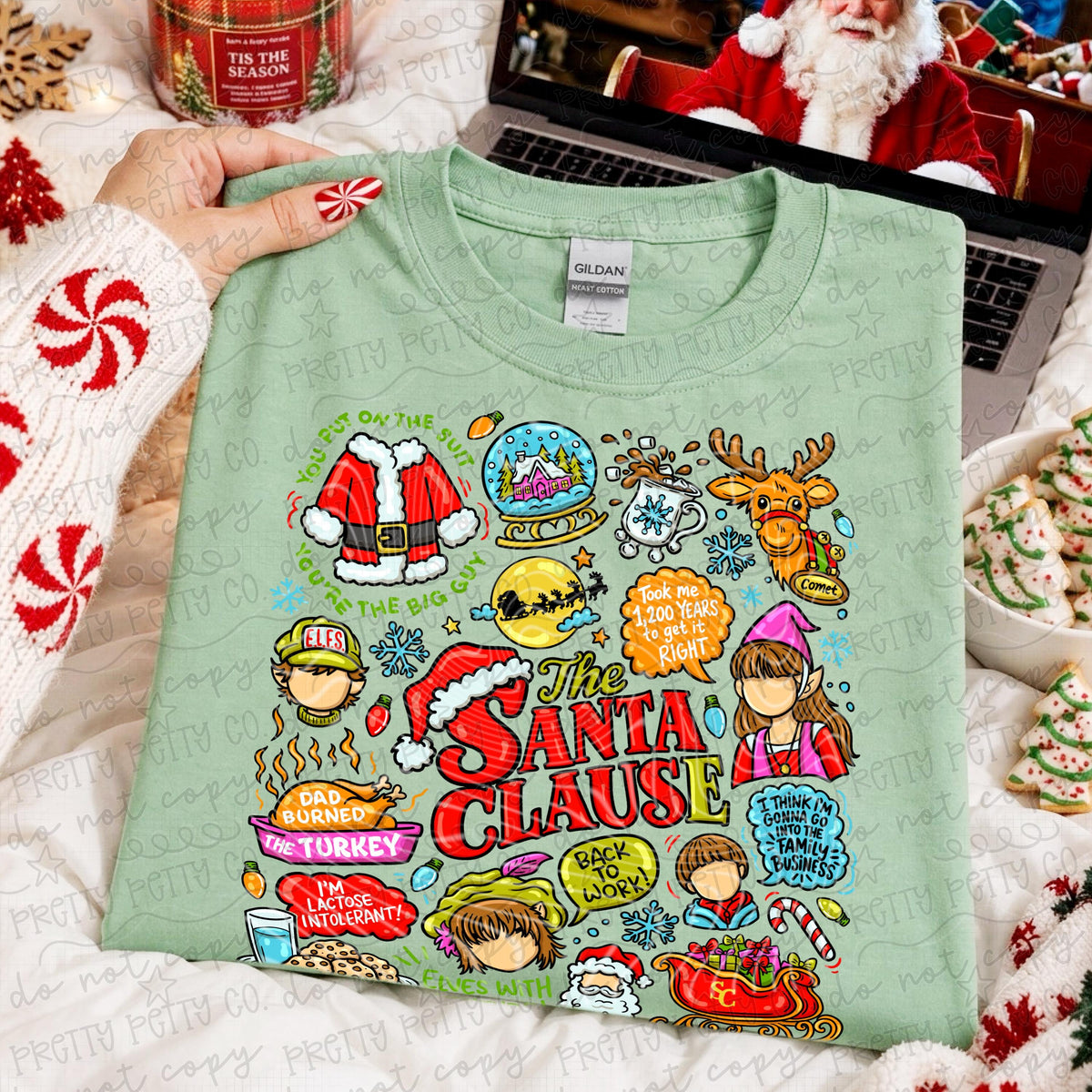 Retro Santa Suit Christmas Graphic Tee | Nostalgic Holiday Movie Shirt