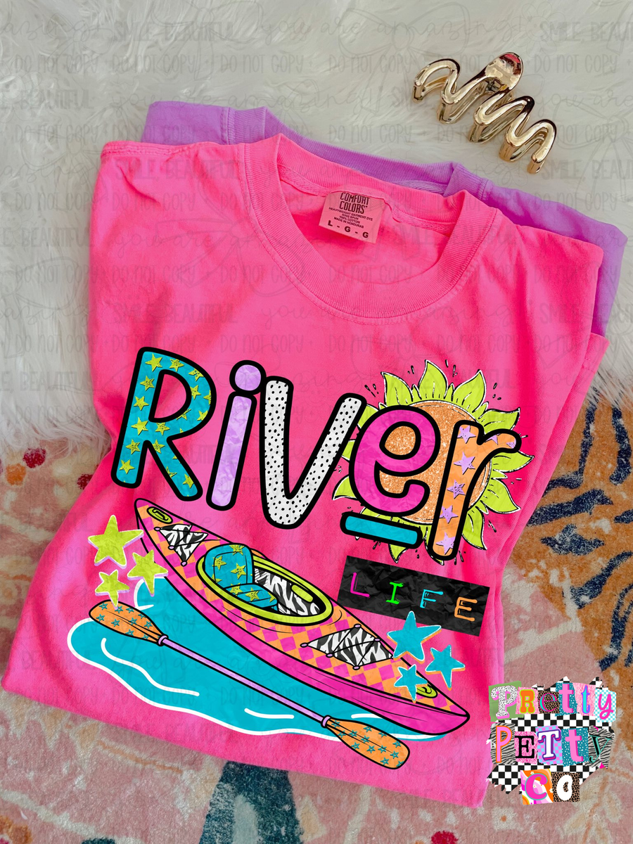 River Life Shirt for Women – Outdoor Adventure Graphic Tee – Lake Days & River Vibes Summer T‑Shirt - Pretty Petty Co