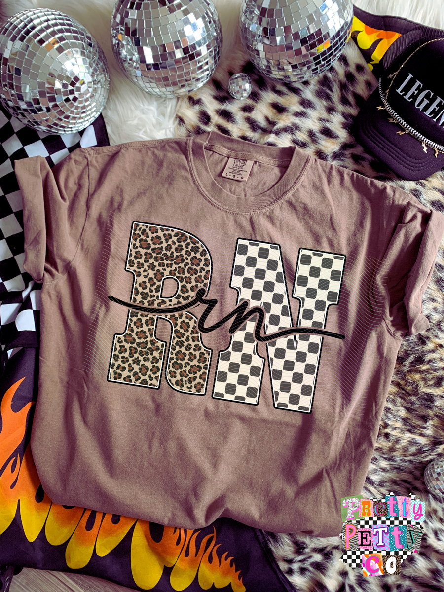 Registered Nurse Shirt | RN Graphic Tee | Healthcare Worker T-Shirt - Pretty Petty Co