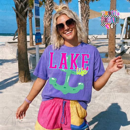 Lake Life Shirt for Women – Cute Summer Graphic Tee – Lake Days, Sunshine & Boat Life Vibes T‑Shirt – Outdoor Adventure Top - Pretty Petty Co