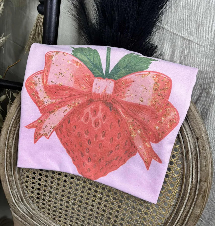 Strawberry Bow (Gildan Tee) - Pretty Petty Co