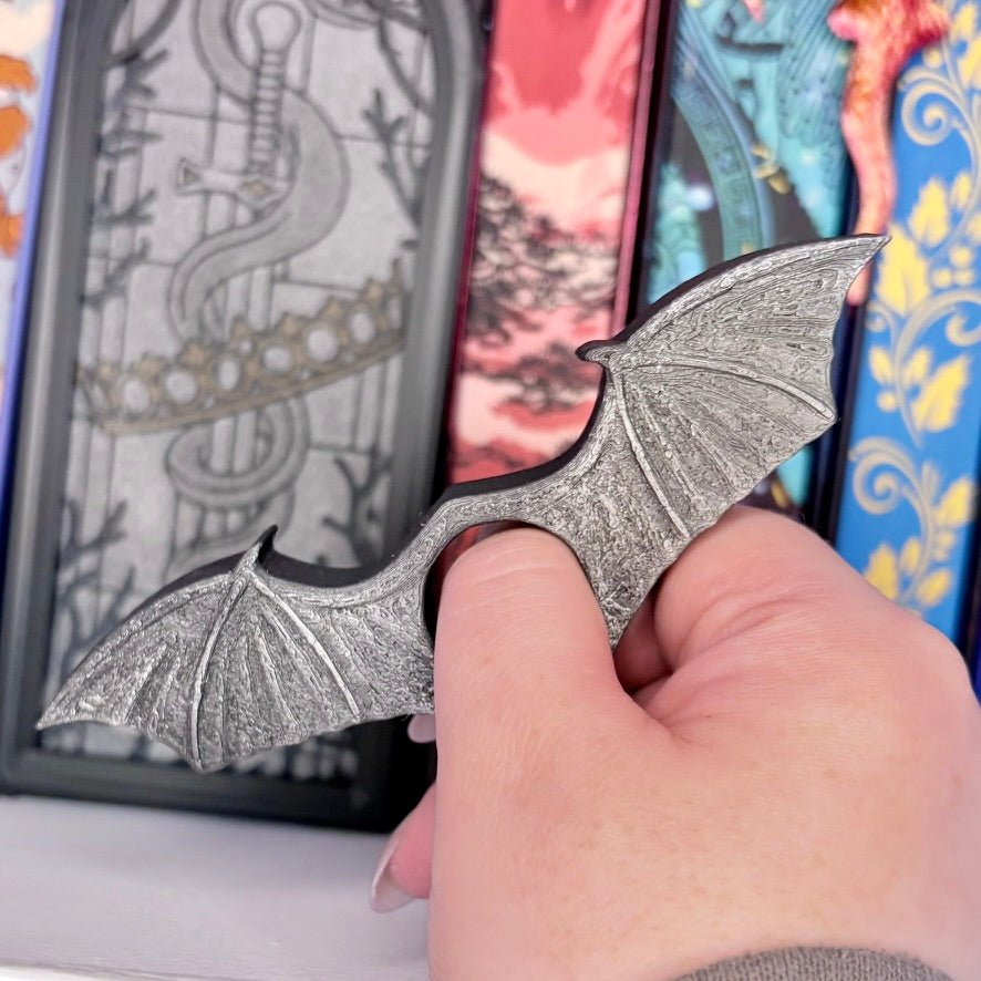Black Wings 3d Printed Thumb Book Holder - Pretty Petty Co