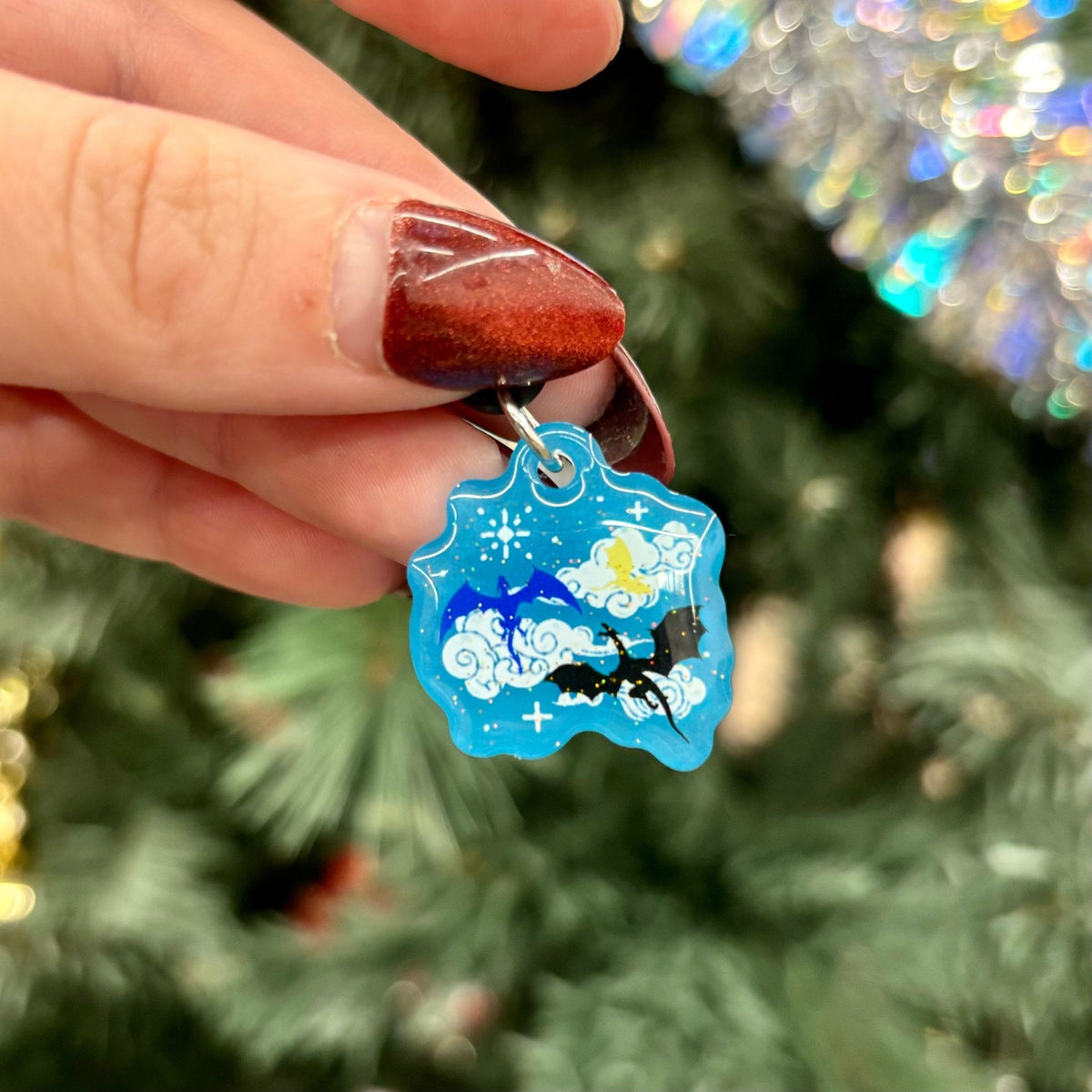 Fourth Wing Inspired Dragons Glow in the Dark Sparkle Double Sided USB-C Dust Plug Kindle Charm - Pretty Petty Co