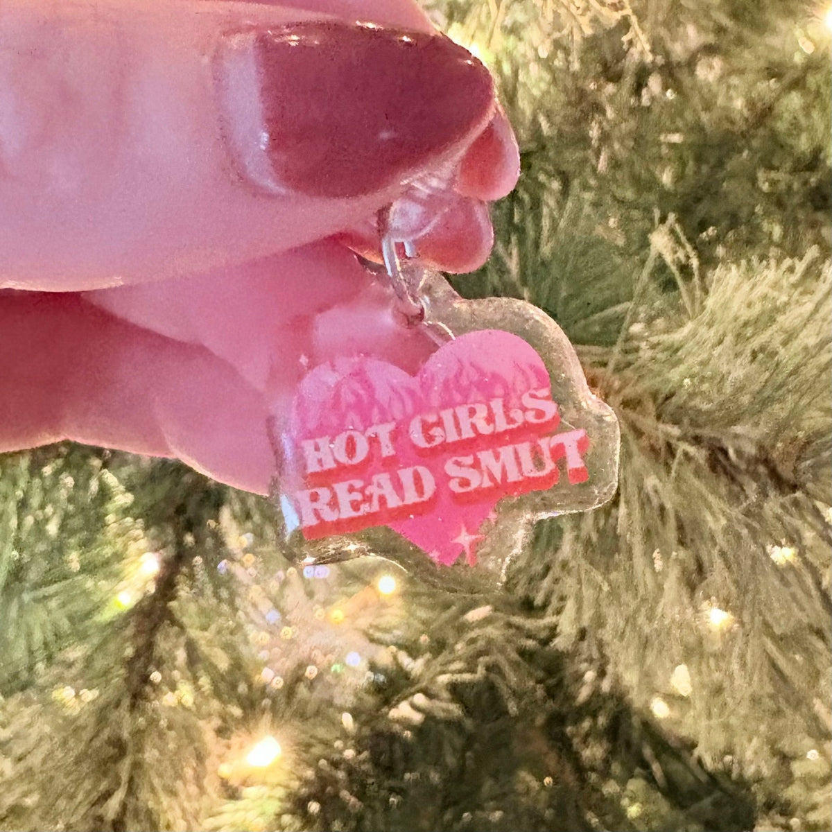 Hot Girls Read Smut Glitter USB-C Kindle Charm - Pretty Petty Co