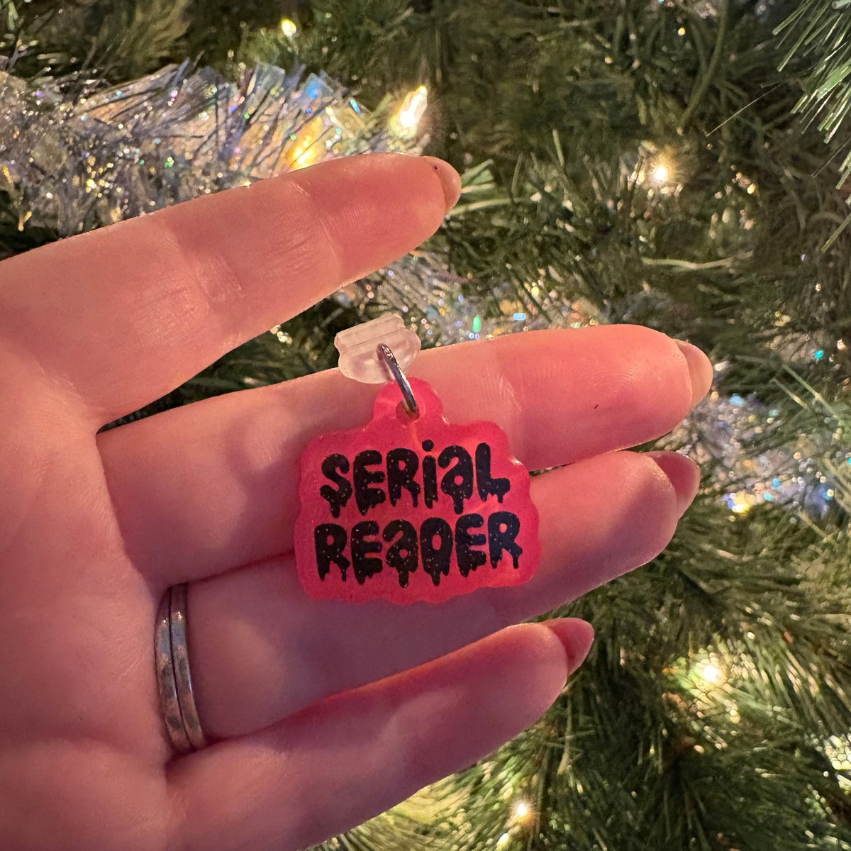 Serial Reader USB-C Kindle Charm Glow in the Dark - Pretty Petty Co